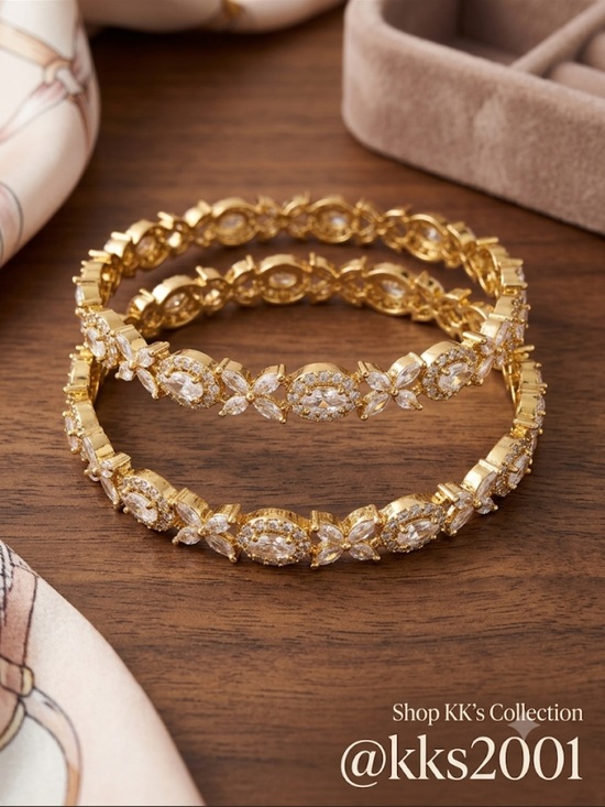 Jewelry - Gold Crystal Floral Bangle Set rhinestone CV lot Indian